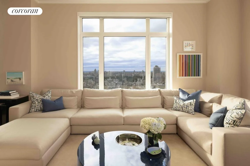 Unit for sale at 200 E 83RD Street, Manhattan, NY 10028