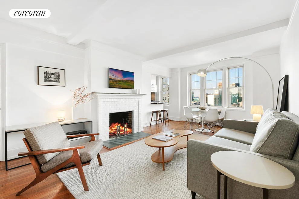 Unit for sale at 302 W 12TH Street, Manhattan, NY 10014