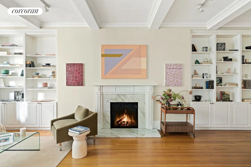 Unit for sale at 212 E 48TH Street, Manhattan, NY 10017