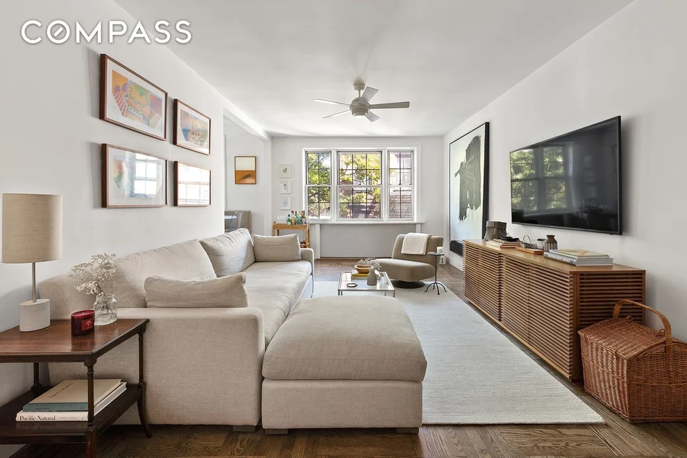 Unit for sale at 25 Minetta Lane, Manhattan, NY 10012