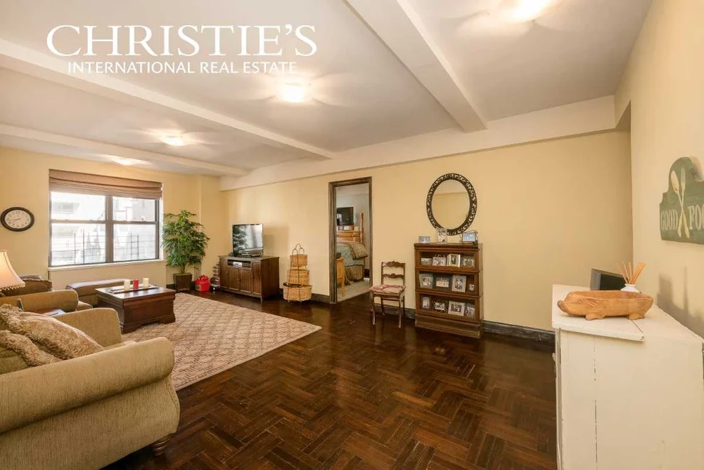 Unit for sale at 12 W 72ND Street, Manhattan, NY 10023