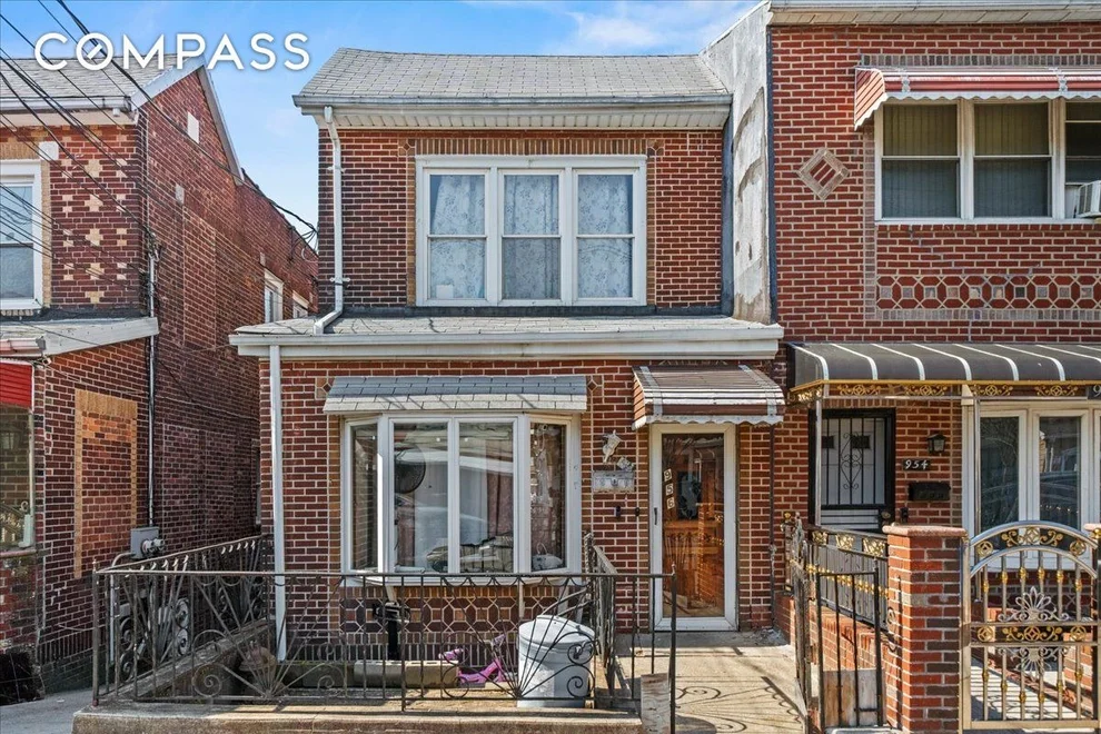 Unit for sale at 956 E 87th Street, Brooklyn, NY 11236