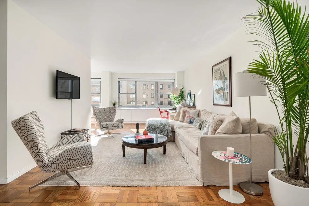 Unit for sale at 15 W 72ND Street, Manhattan, NY 10023