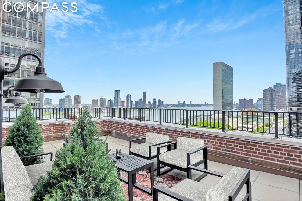 Unit for sale at 865 United Nations Plaza, Manhattan, NY 10017
