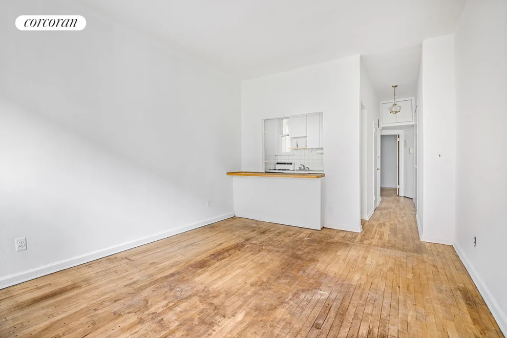 Unit for sale at 515 E 88TH Street, Manhattan, NY 10128