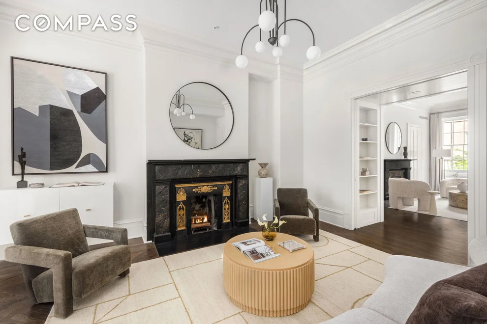 Unit for sale at 416 W 20th Street, Manhattan, NY 10011