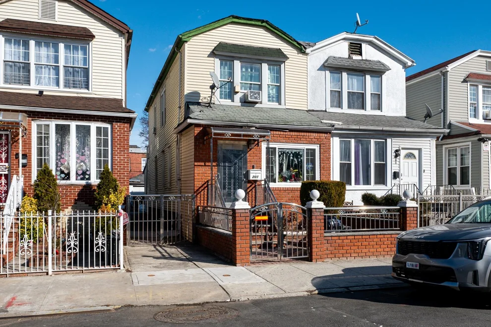 Unit for sale at 201 E 35th Street, Brooklyn, NY 11203