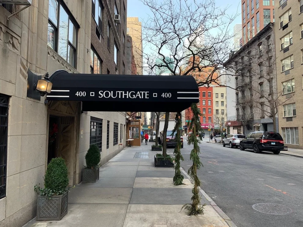 Unit for sale at 400 E 52ND Street, Manhattan, NY 10022
