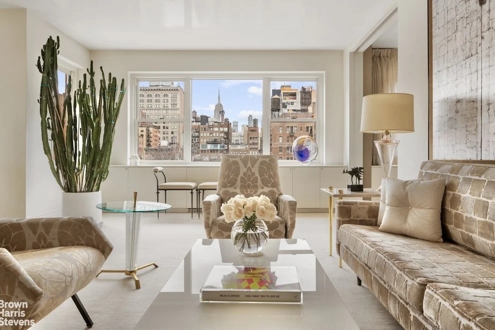 Unit for sale at 20 E 9TH Street, Manhattan, NY 10003