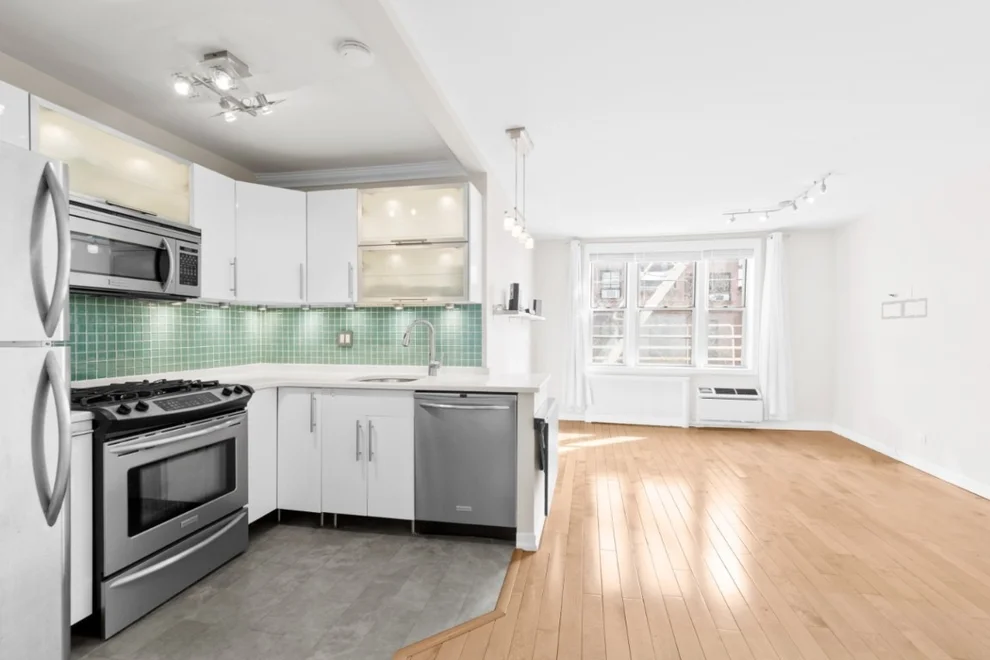 Unit for sale at 130 Hicks Street, Brooklyn, NY 11201