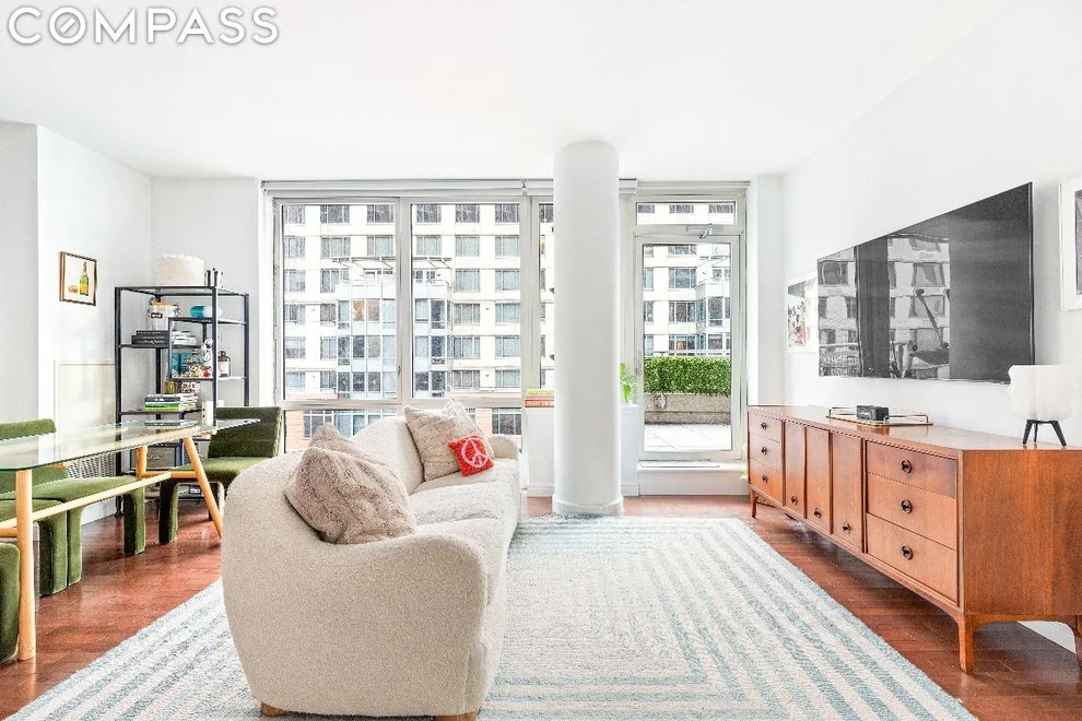 Unit for sale at 225 E 34th Street, Manhattan, NY 10016