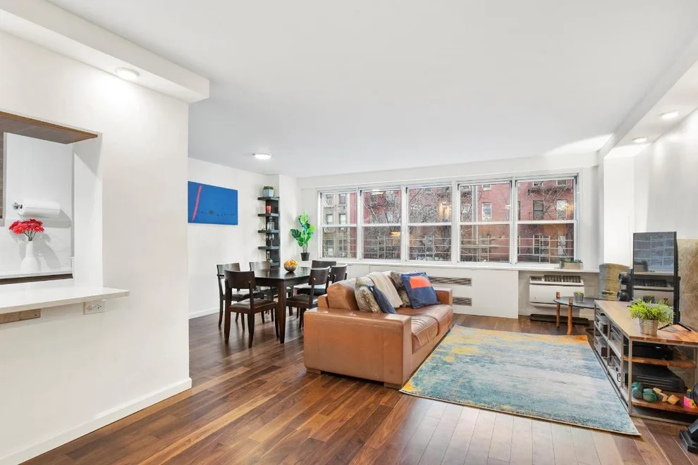 Unit for sale at 401 E 74th Street, Manhattan, NY 10021