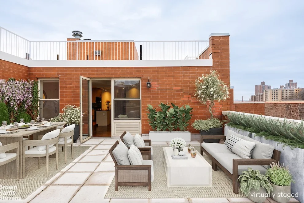 Unit for sale at 736 W 187TH Street, Manhattan, NY 10033