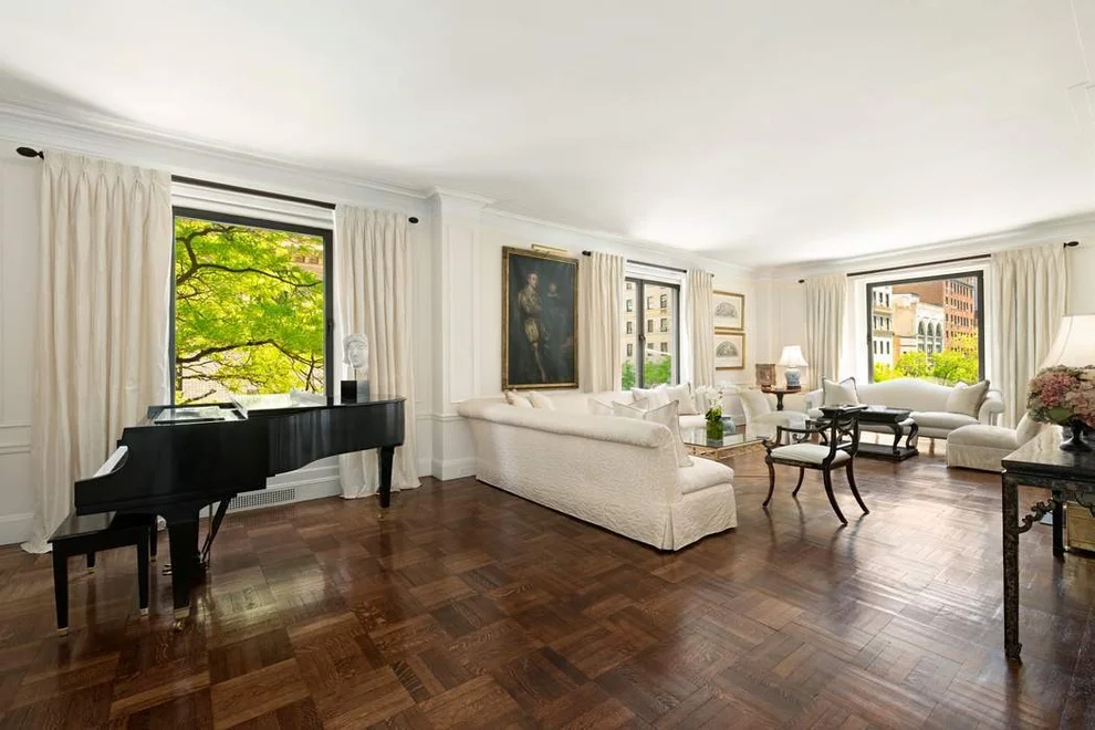 Unit for sale at 950 Park Avenue, Manhattan, NY 10028