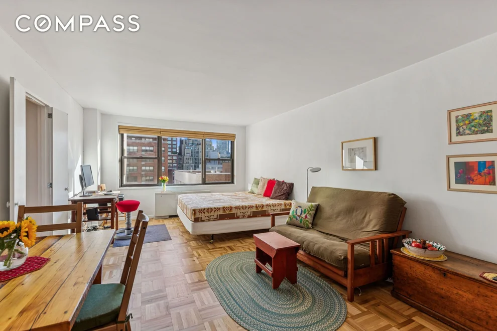 Unit for sale at 301 E 69th Street, Manhattan, NY 10021