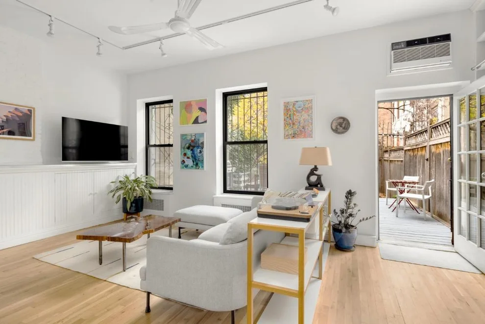 Unit for sale at 176 5TH Avenue, Brooklyn, NY 11217