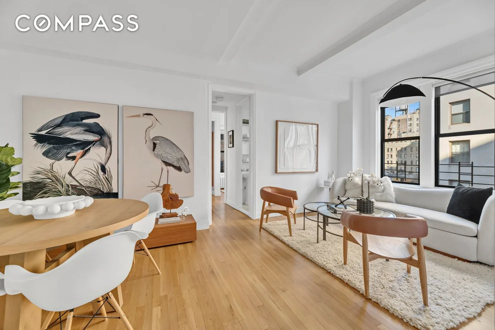 Unit for sale at 599 W End Avenue, Manhattan, NY 10024