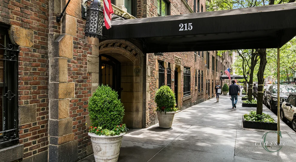 Unit for sale at 215 E 73RD Street, Manhattan, NY 10021
