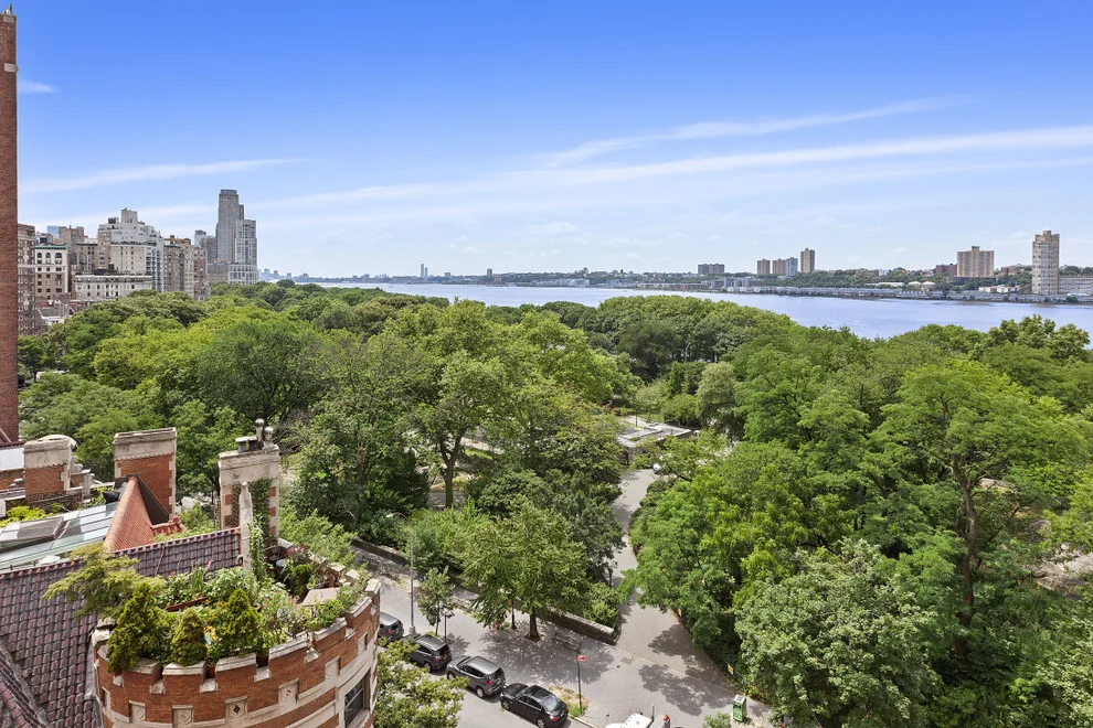 Unit for sale at 110 Riverside Drive, Manhattan, NY 10024