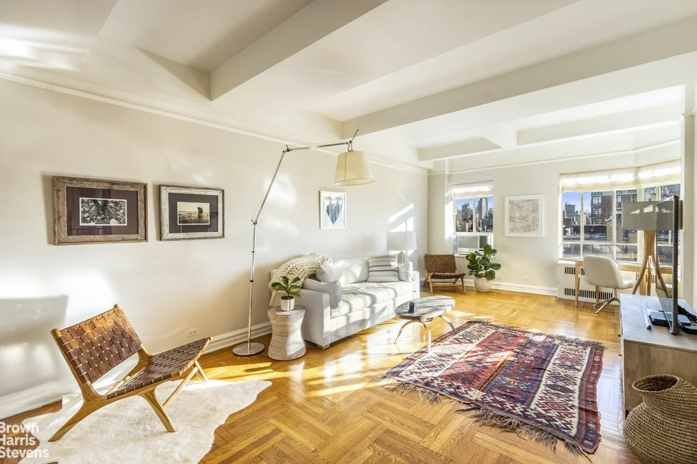 Unit for sale at 565 W END Avenue, Manhattan, NY 10024
