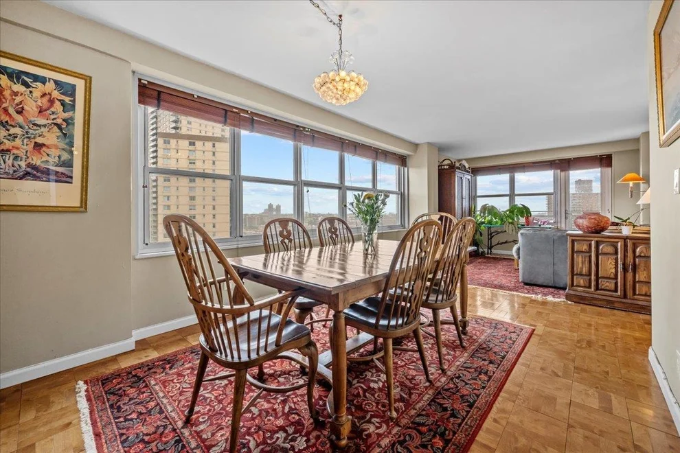 Unit for sale at 555 KAPPOCK Street, Bronx, NY 10463