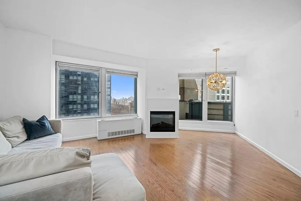 Unit for sale at 150 W 56TH Street, Manhattan, NY 10019