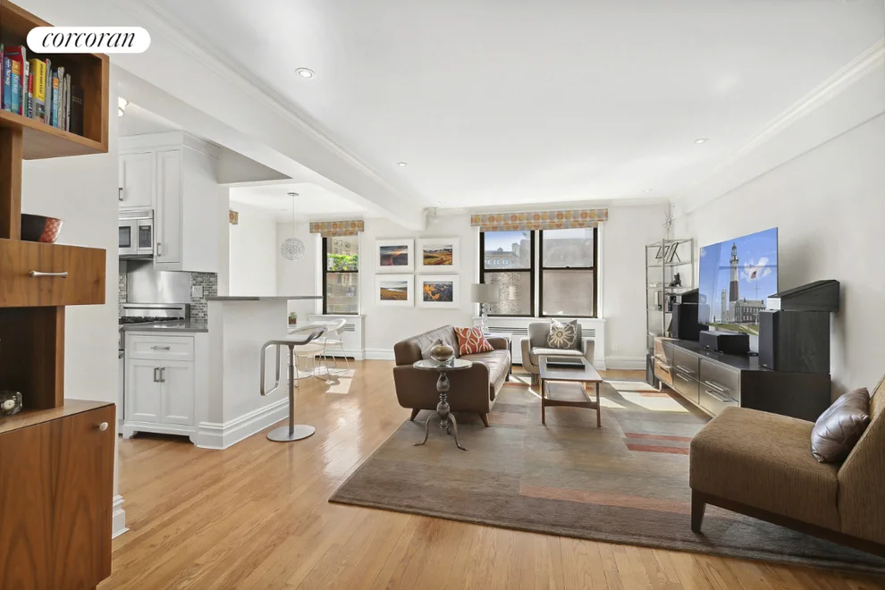 Unit for sale at 30 E 9TH Street, Manhattan, NY 10003