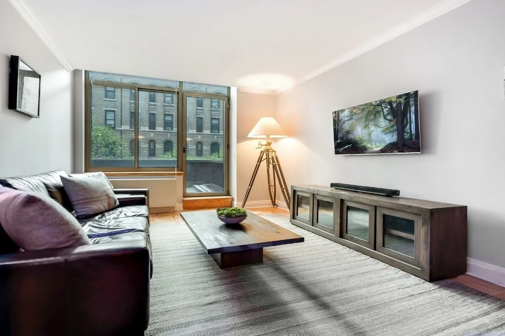Unit for sale at 400 E 90TH Street, Manhattan, NY 10128