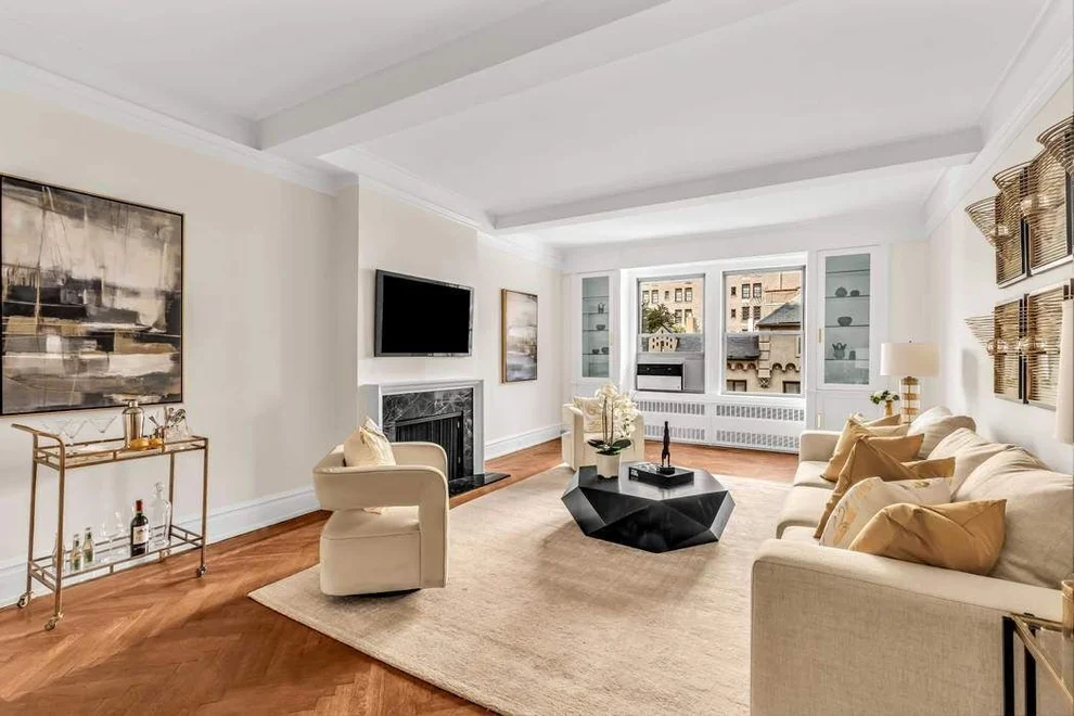 Unit for sale at 1070 Park Avenue, Manhattan, NY 10128