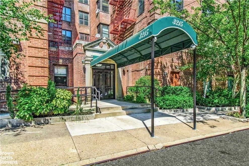 Unit for sale at 3215 NETHERLAND Avenue, Bronx, NY 10463