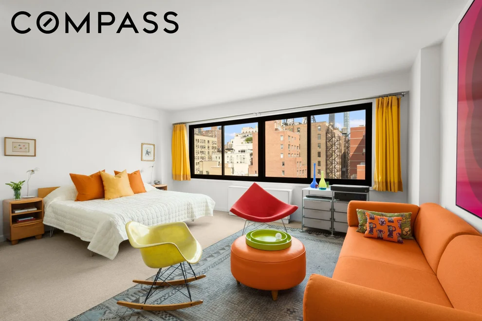 Unit for sale at 201 W 21st Street, Manhattan, NY 10011