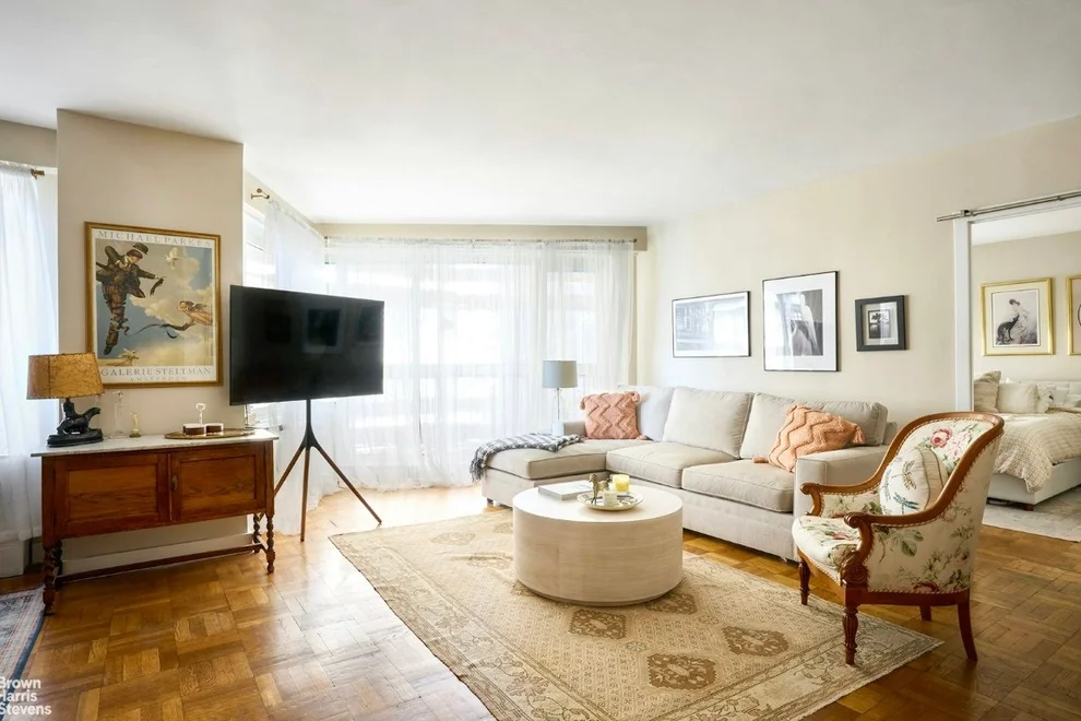Unit for sale at 60 SUTTON Place S, Manhattan, NY 10022