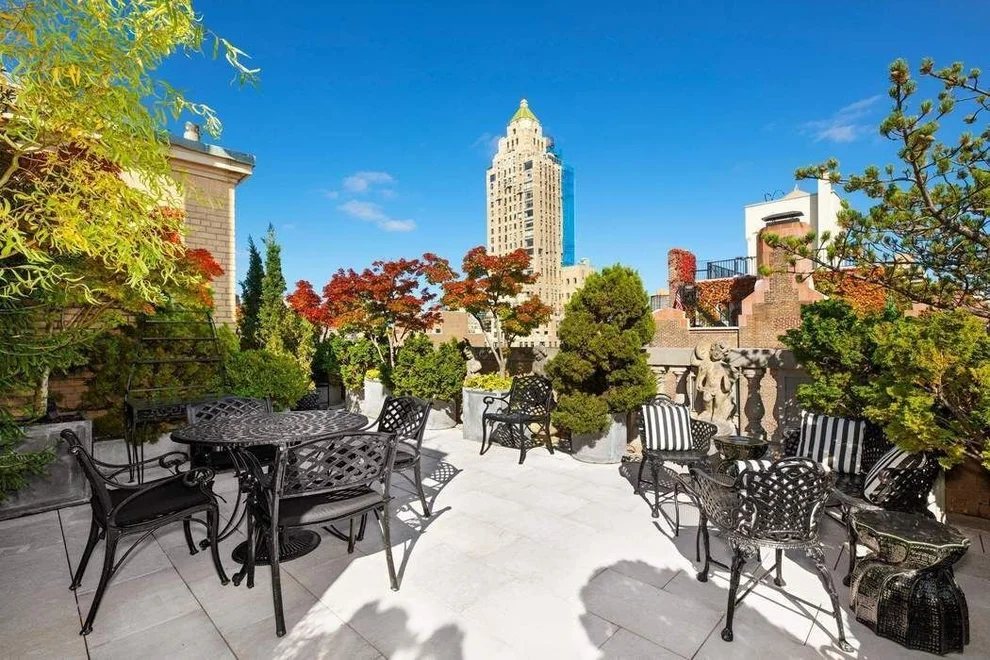Unit for sale at 812 Park Avenue, Manhattan, NY 10021