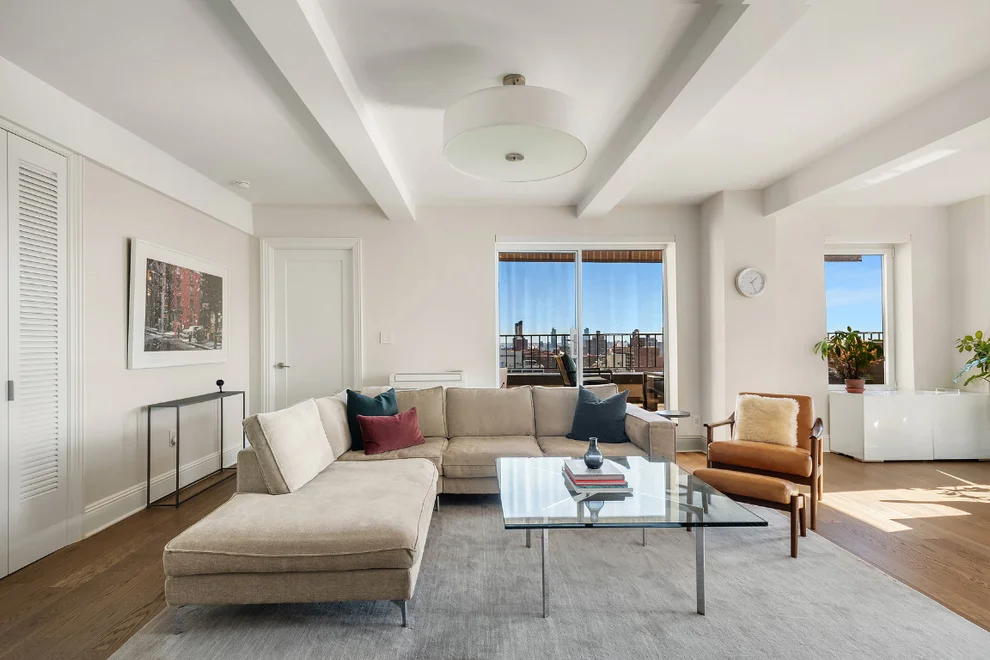 Unit for sale at 200 E 16TH Street, Manhattan, NY 10003