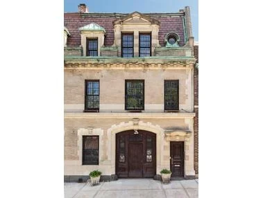 Unit for sale at 239 Waverly Avenue, Brooklyn, NY 11205