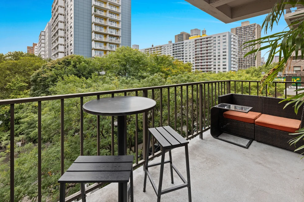 Unit for sale at 552 LAGUARDIA Place, Manhattan, NY 10012