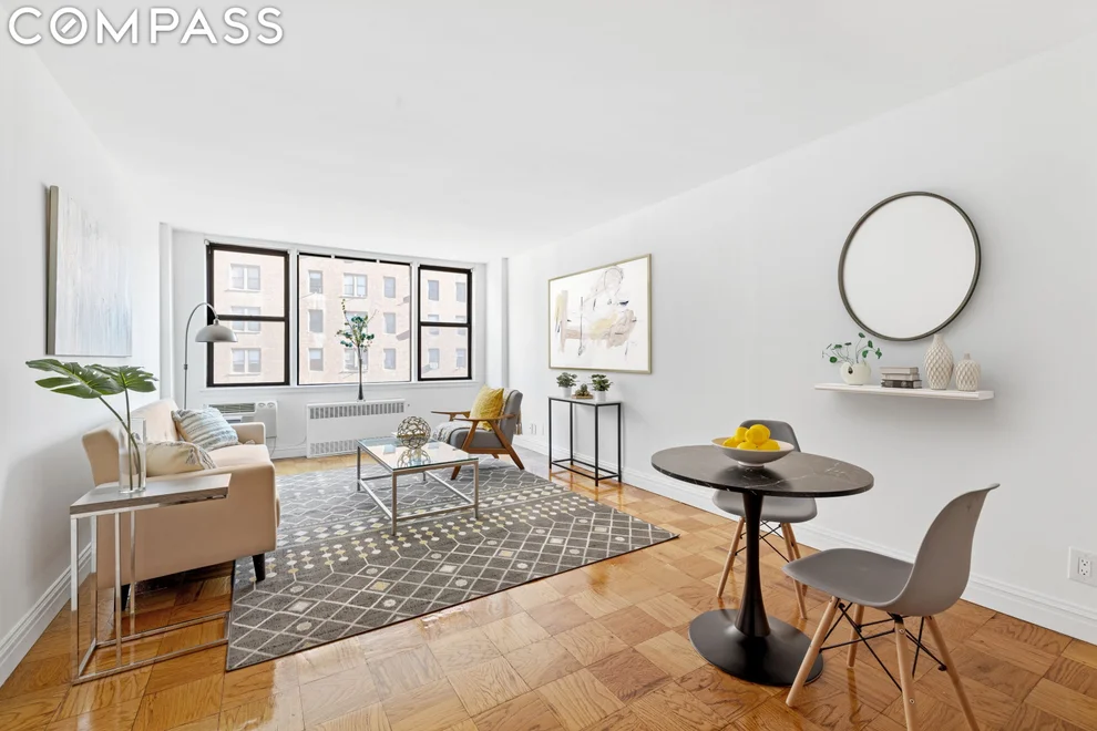 Unit for sale at 200 W 79th Street, Manhattan, NY 10024