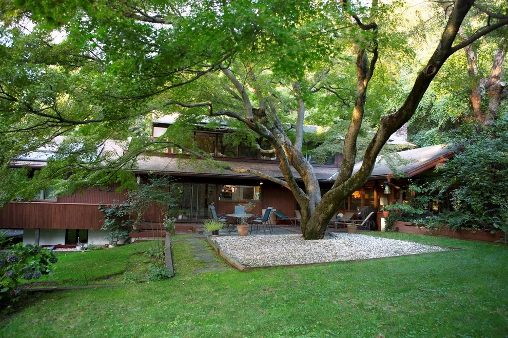 Unit for sale at 735 LADD Road, Bronx, NY 10471