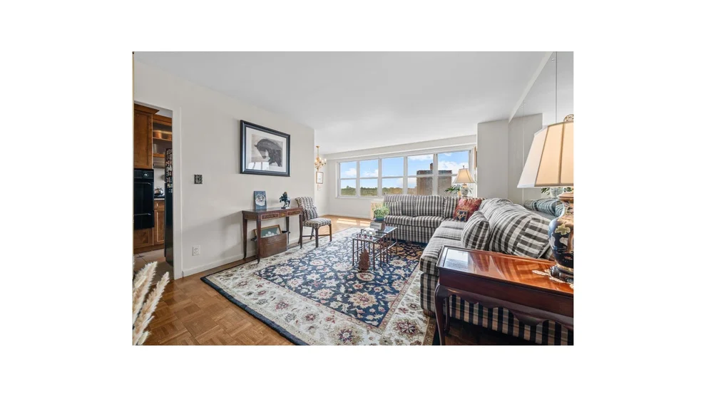 Unit for sale at 555 KAPPOCK Street, Bronx, NY 10463