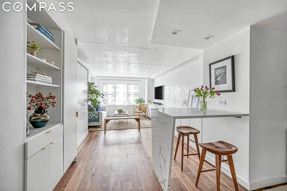 Unit for sale at 220 E 57th Street, Manhattan, NY 10022