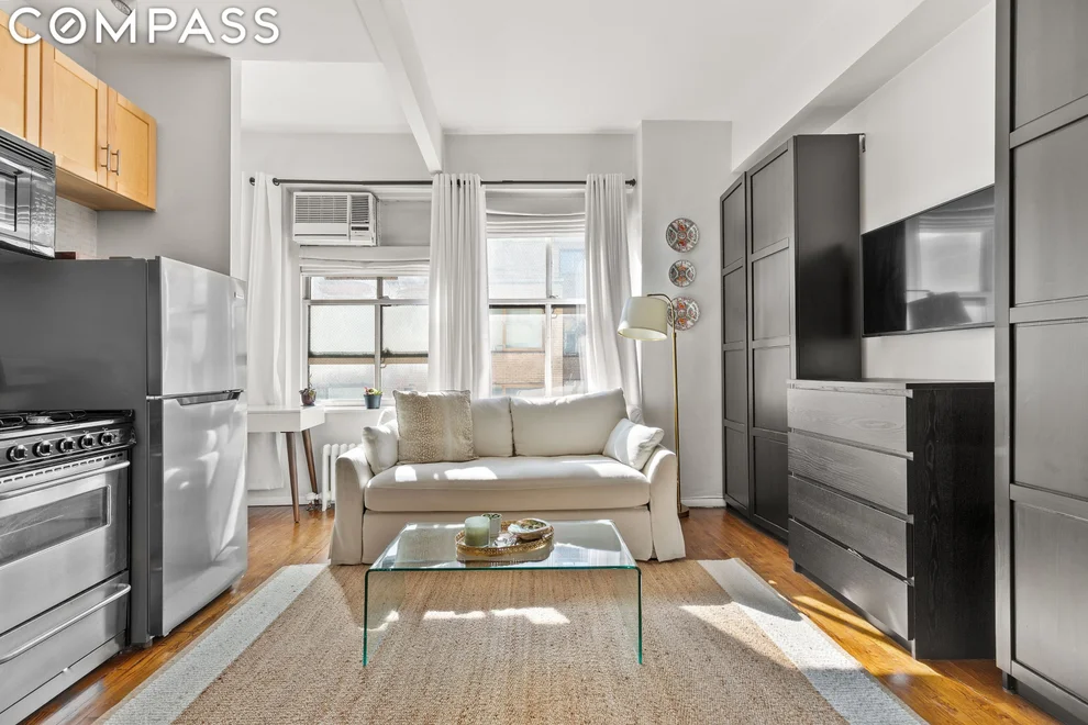 Unit for sale at 4 Lexington Avenue, Manhattan, NY 10010