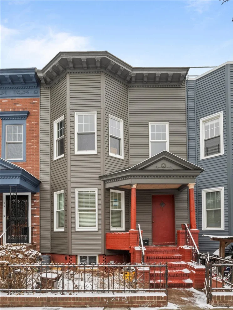 Unit for sale at 101 E 2ND Street, Brooklyn, NY 11218
