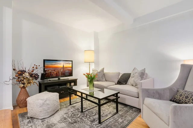 Unit for sale at 200 W 20th Street, Manhattan, NY 10011