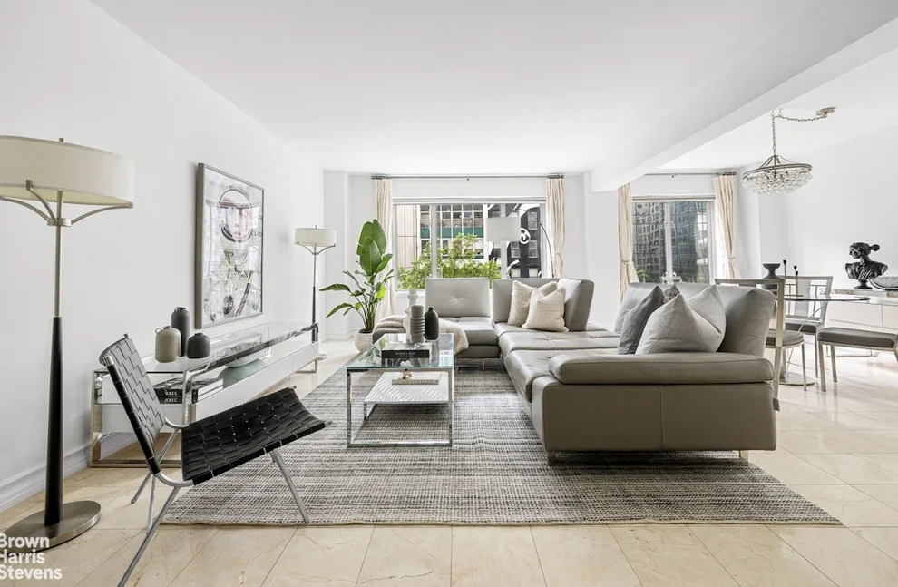 Unit for sale at 200 E 57TH Street, Manhattan, NY 10022