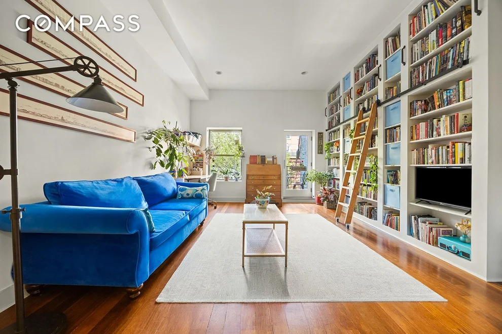 Unit for sale at 264 Cumberland Street, Brooklyn, NY 11205