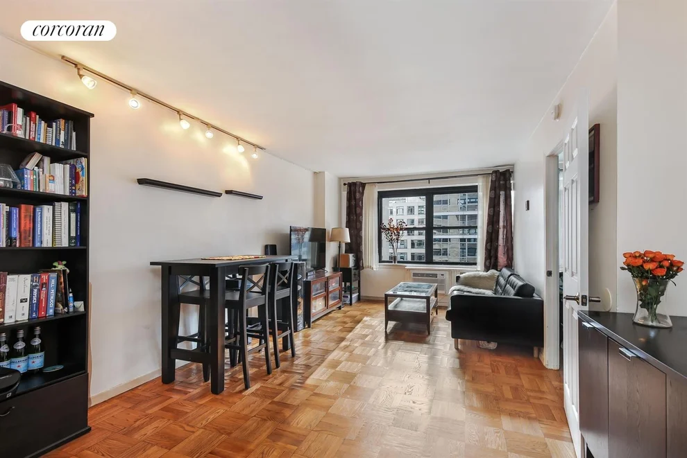 Unit for sale at 399 E 72ND Street, Manhattan, NY 10021