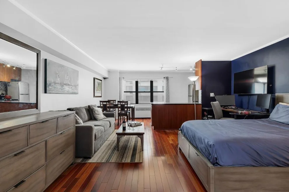 Unit for sale at 301 E 48TH Street, Manhattan, NY 10017