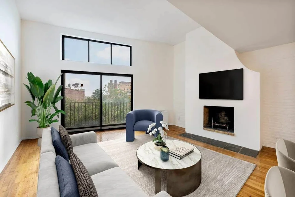 Unit for sale at 571 HUDSON Street, Manhattan, NY 10014