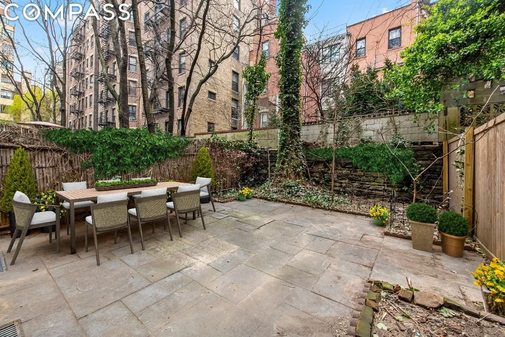 Unit for sale at 309 W 82nd Street, Manhattan, NY 10024