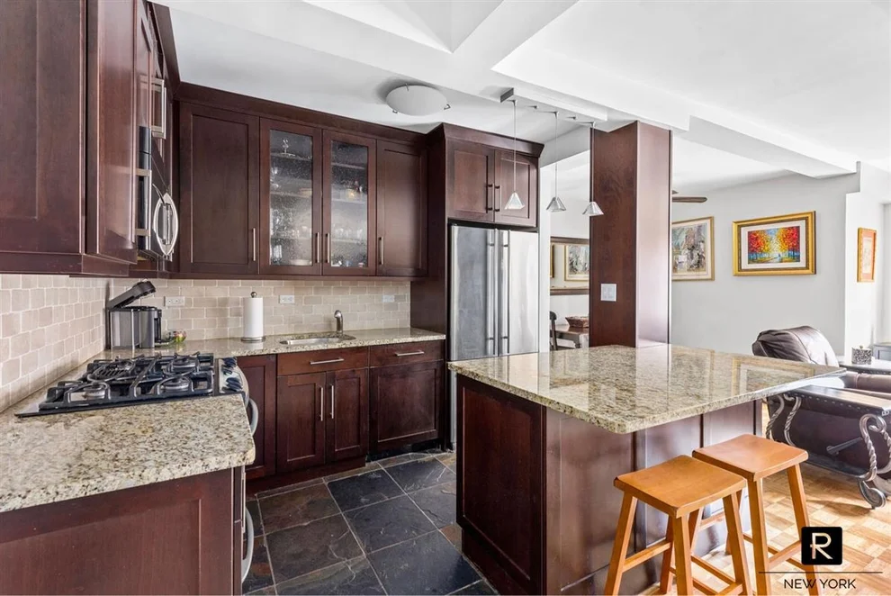 Unit for sale at 136 E 76th Street, Manhattan, NY 10021